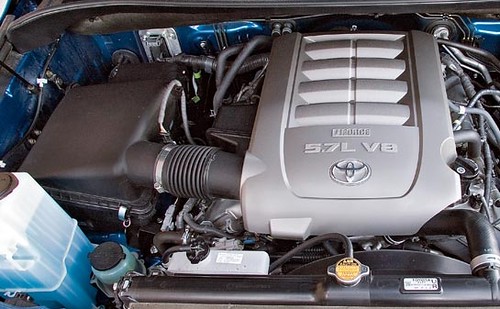 Toyota_5.7-liter v8